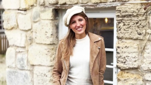 JacquieEtMichelTV – Penelope Chic 39 Years Old Physiotherapist In Beziers FRENCH (24 12 09)