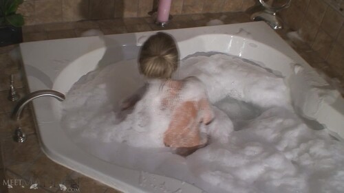 MeetMadden – Bubble Bath (11 07 20)