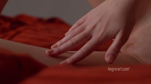 Hegre-Art – Heidi Red Sheets (14 03 04)