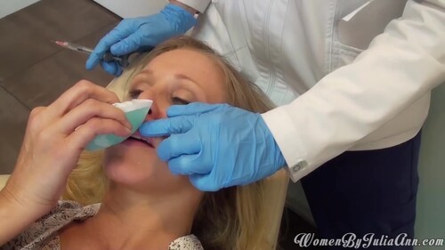 WomenByJuliAnn – Lip Augmentation 720p (17 01 04)