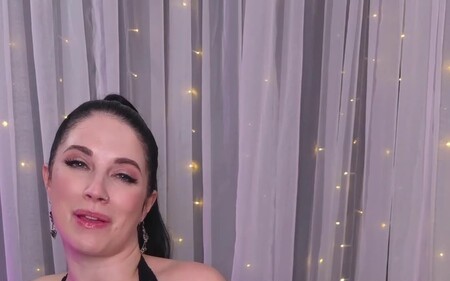 OnlyFans – BrookelynneBriar presents Footjob JOI With Explosive Cumshot (24 05 21)